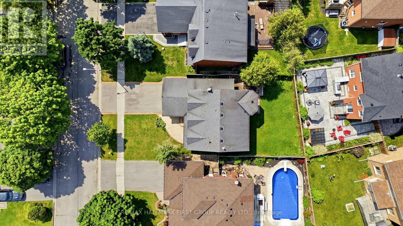 15 SALLIS DRIVE - 48