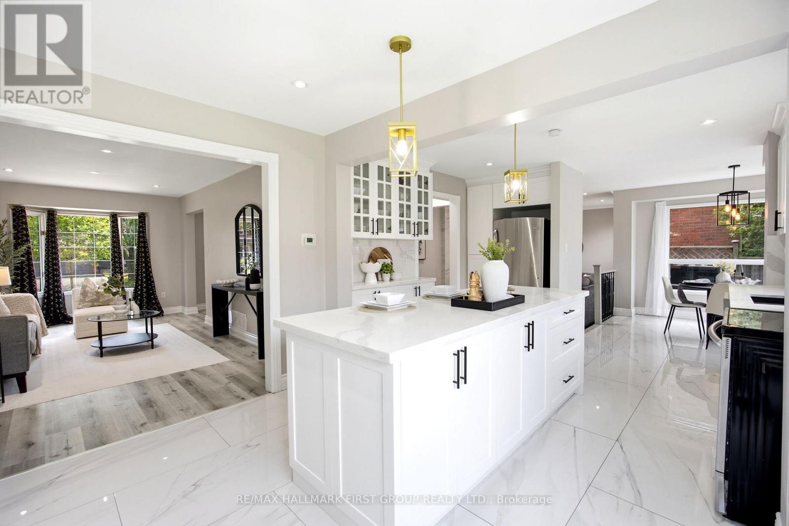 15 SALLIS DRIVE - Image 9
