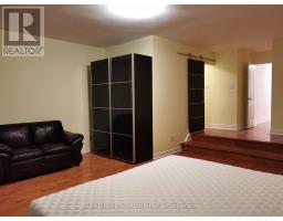 Family room - 138 Rosedale Heights Drive, Vaughan, ON L4J4V9 Photo 7