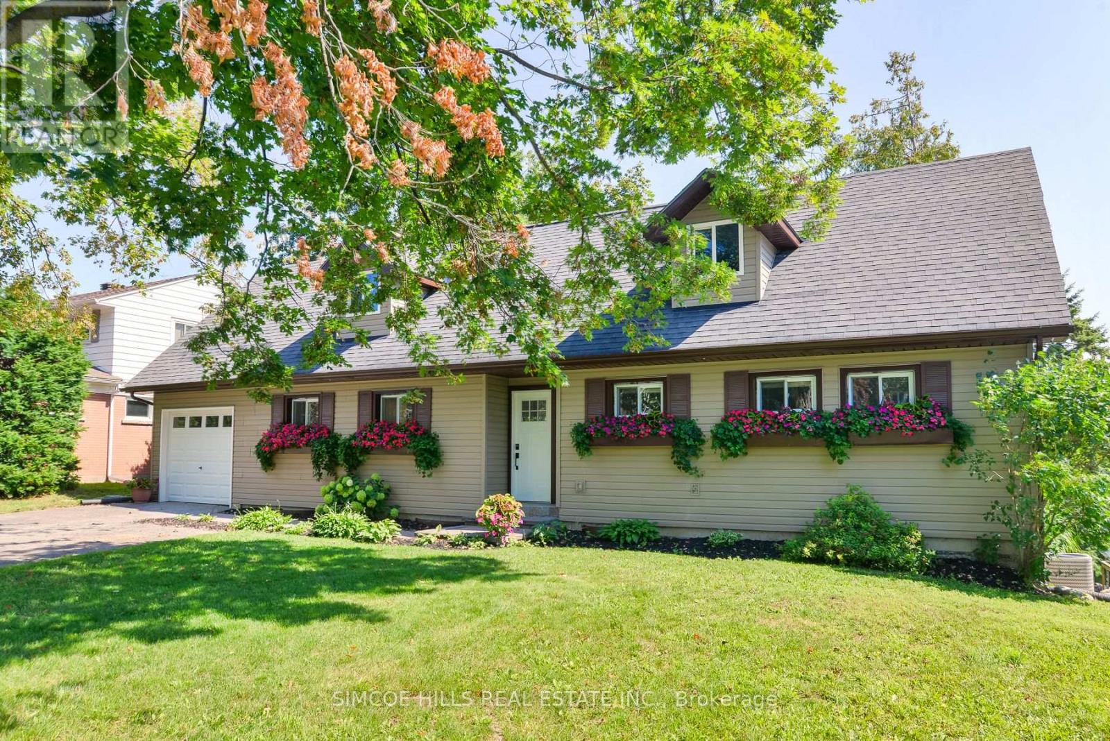334 OLD MUSKOKA ROAD - 2
