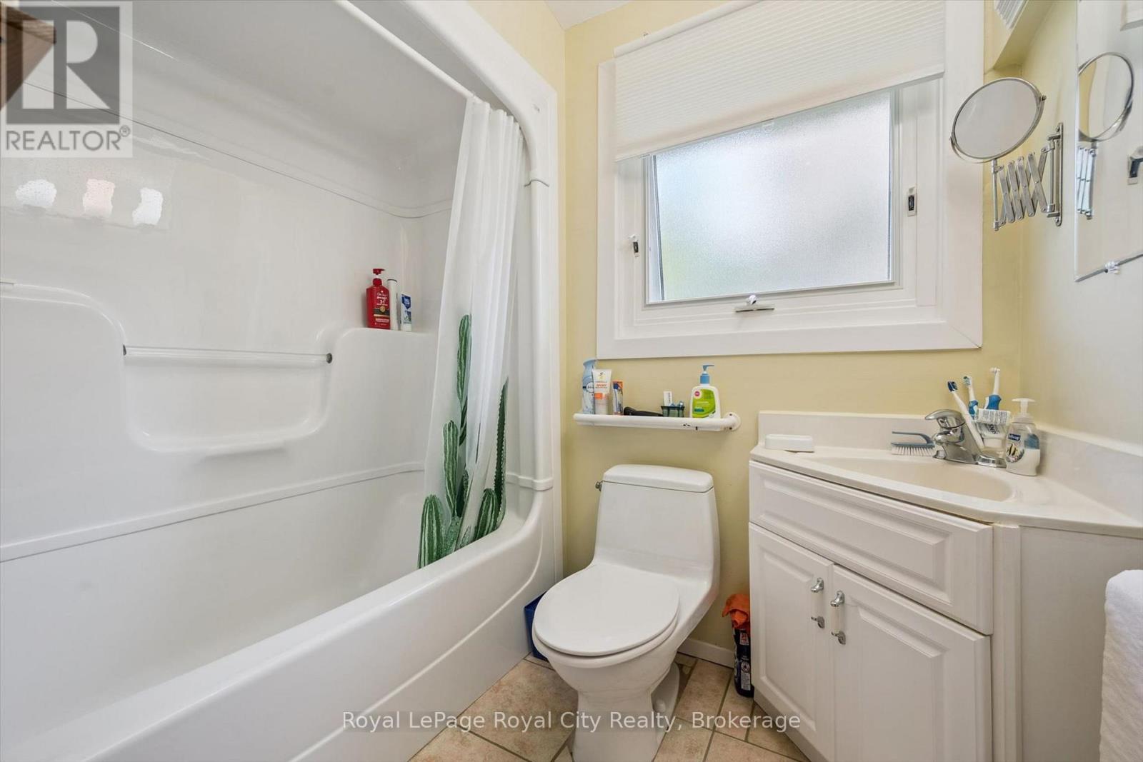 34 PONDVIEW CRESCENT - Image 10
