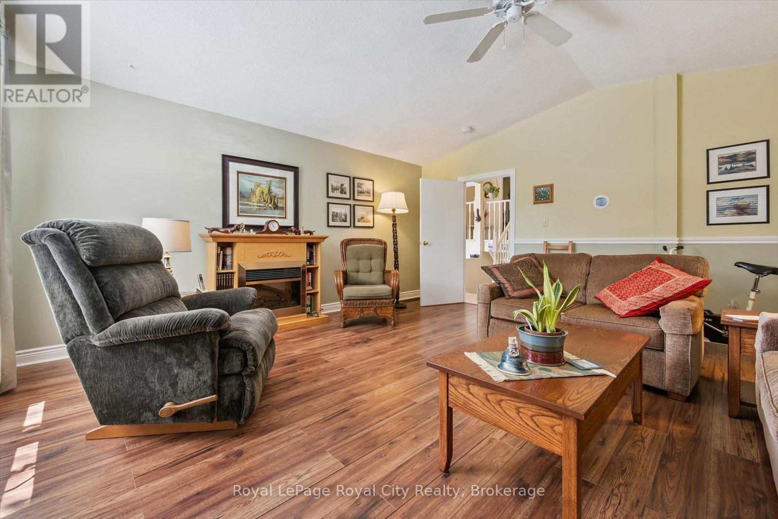 34 PONDVIEW CRESCENT - 7