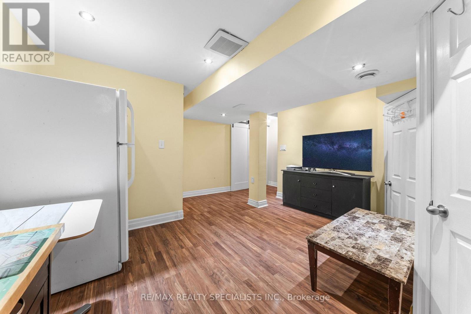 65 OZNER COURT - 33