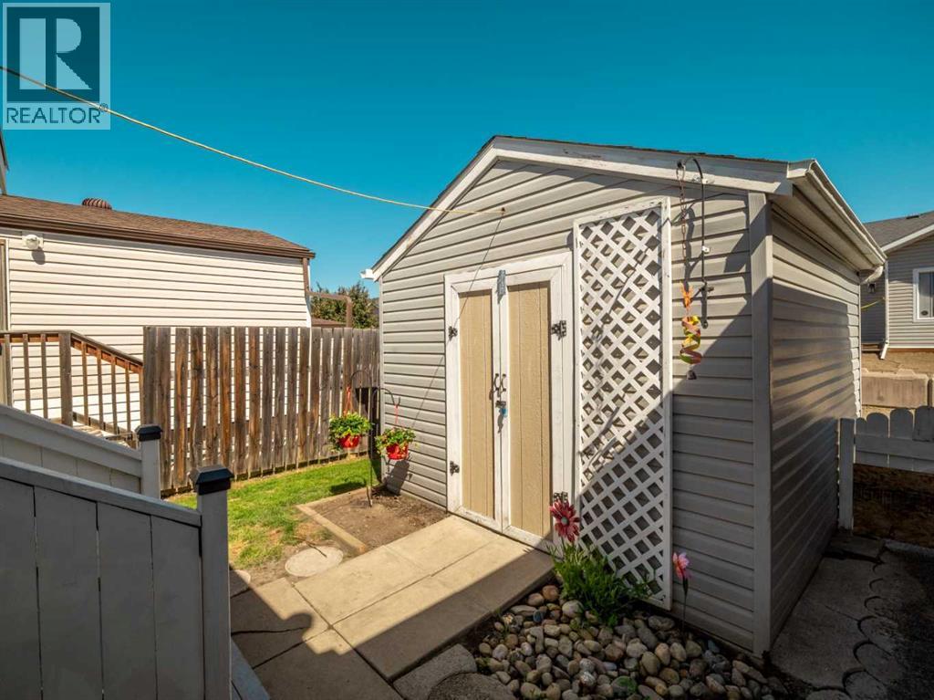 22 Westover Crescent - Photo 36