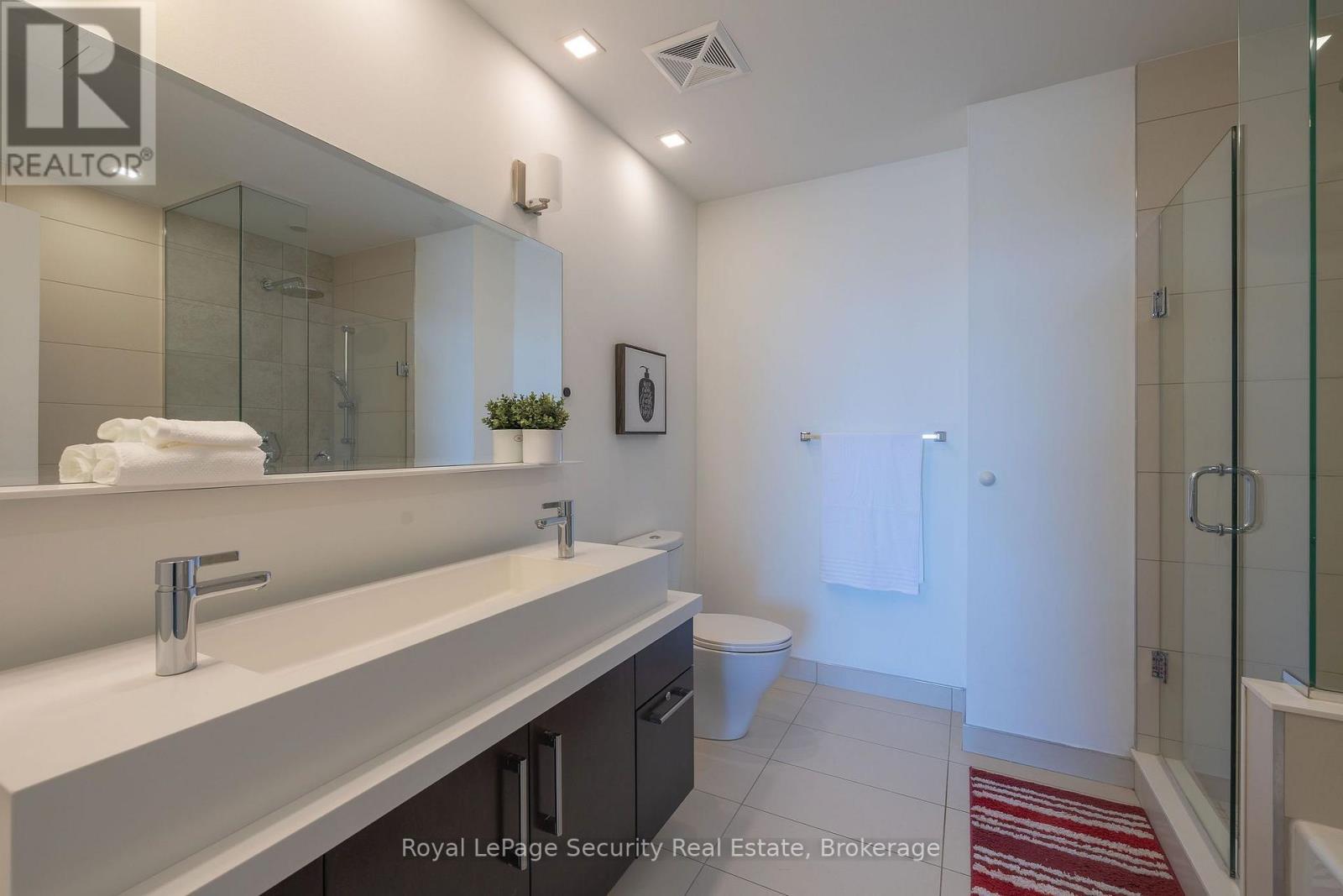 #5301 1080 BAY STREET - Image 12
