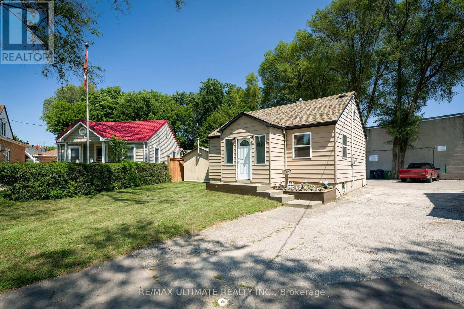 632 TRETHEWEY DRIVE - Image 30