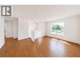 3pc Bathroom - 7363 59 Avenue, Red Deer, AB T4P2L5 Photo 7