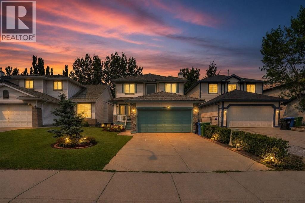 332 Harvest Hills Drive Northeast