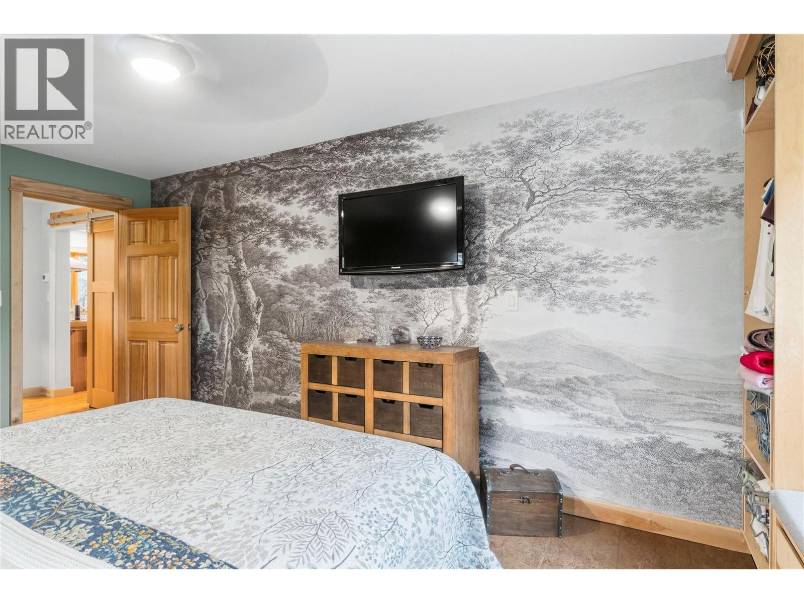 1710 11 Avenue NE - Image 37
