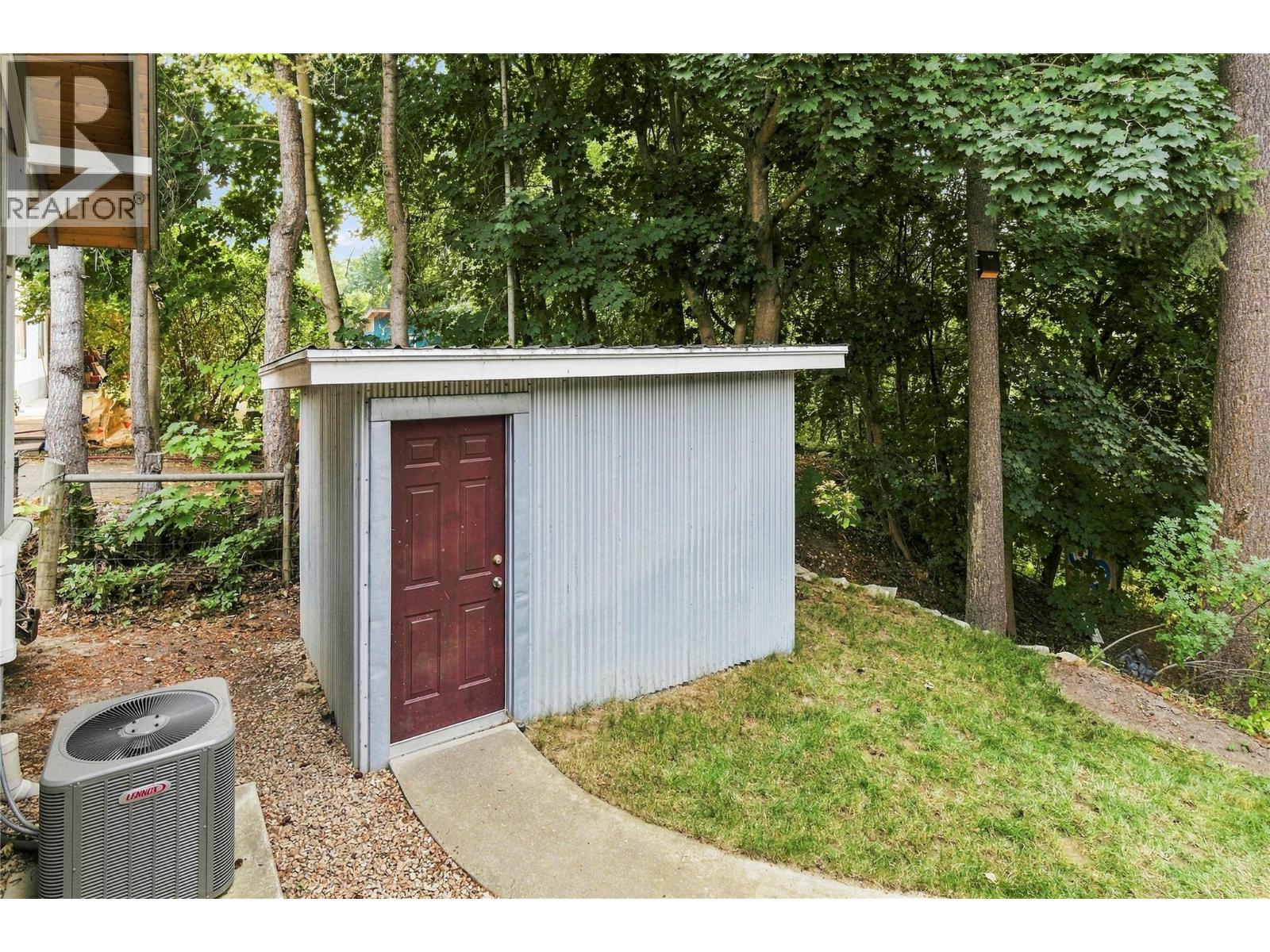 1710 11 Avenue NE - Image 64