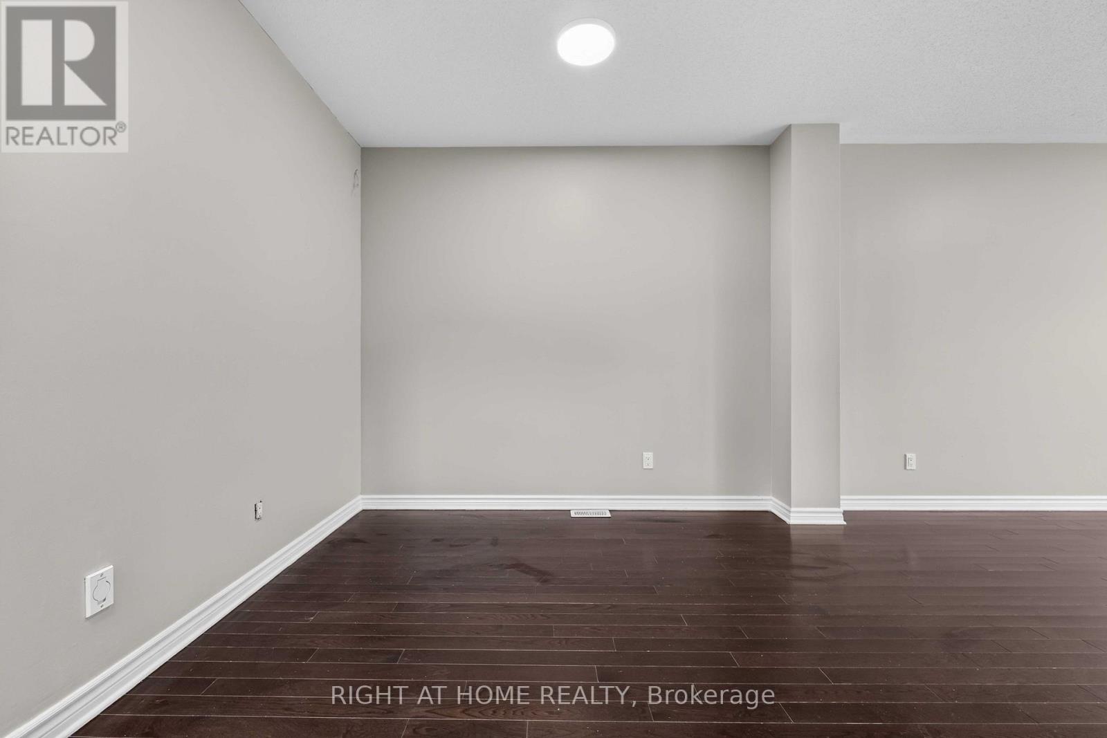 3 Bed, 3 Bath House for Rent in Ottawa – 628 MOORPARK AVENUE, Ottawa – MLS# X13679390 - Image 29