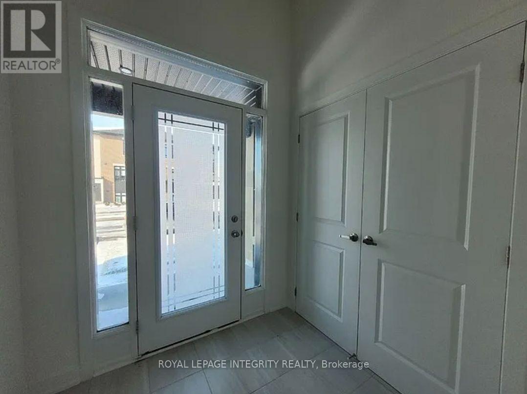 3 Bed, 3 Bath House for Rent in Ottawa – 32 OVERBERG WAY, Ottawa – MLS# X13679412 - Image 9