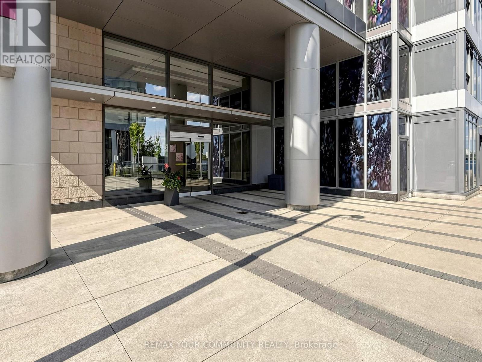 #3302 121 MCMAHON DRIVE - Image 26