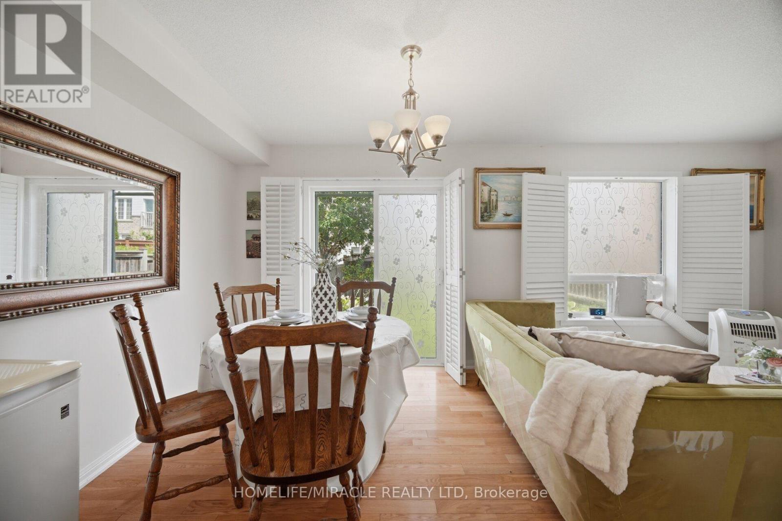 6 BARKDALE WAY - 10