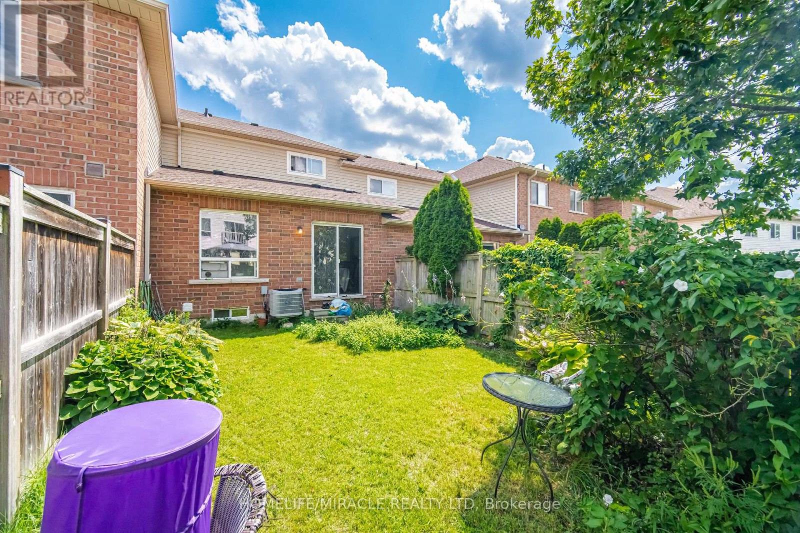 6 BARKDALE WAY - Image 26