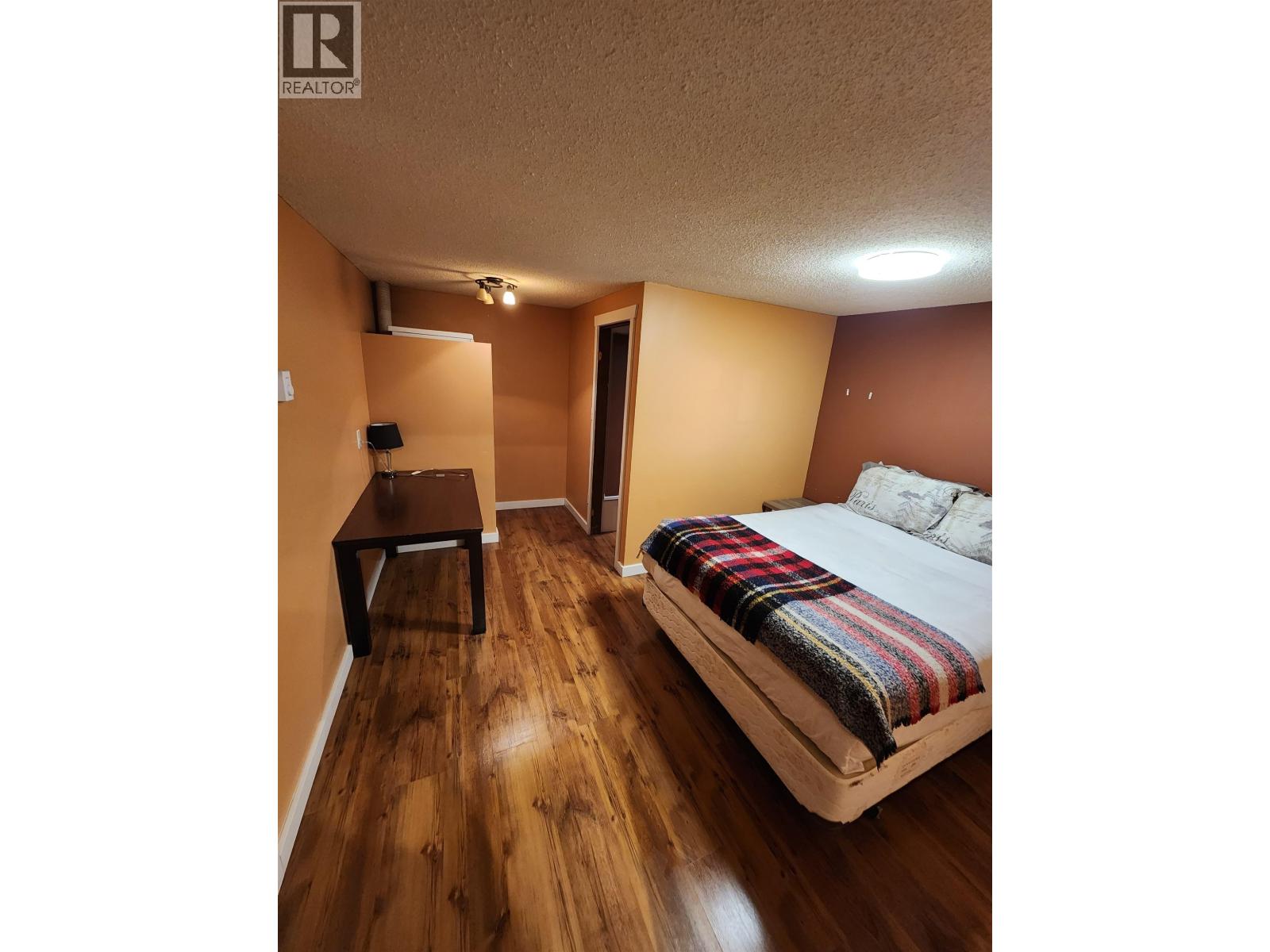 4934 GEER ROAD, Sechelt