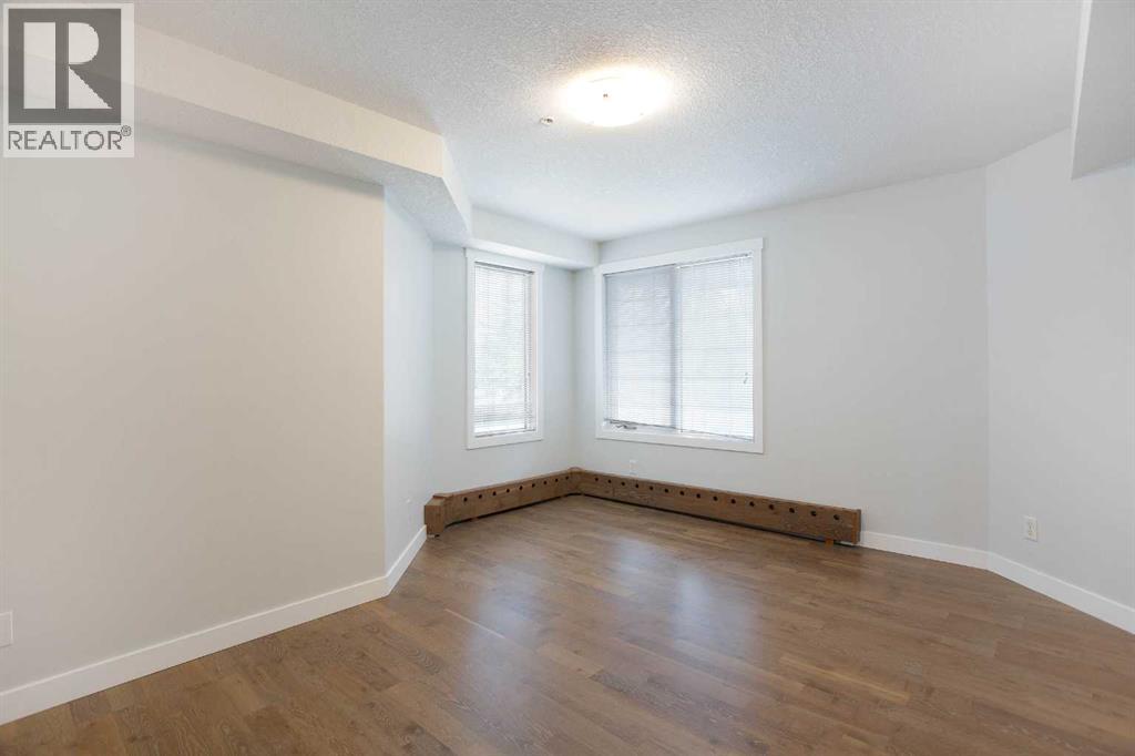 #239 8535 Bonaventure Drive SE - 15