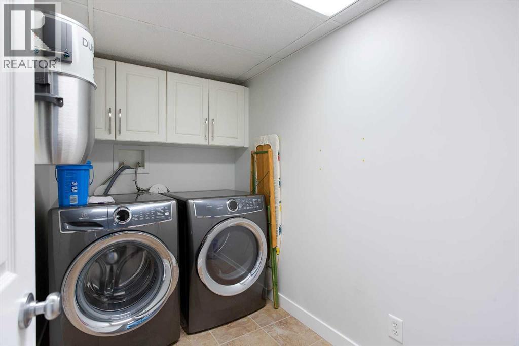 #239 8535 Bonaventure Drive SE - 23