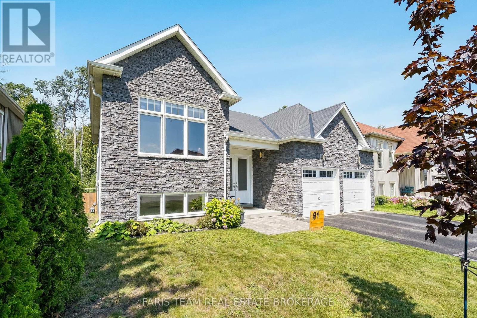 91 ALLEGRA DRIVE - 2