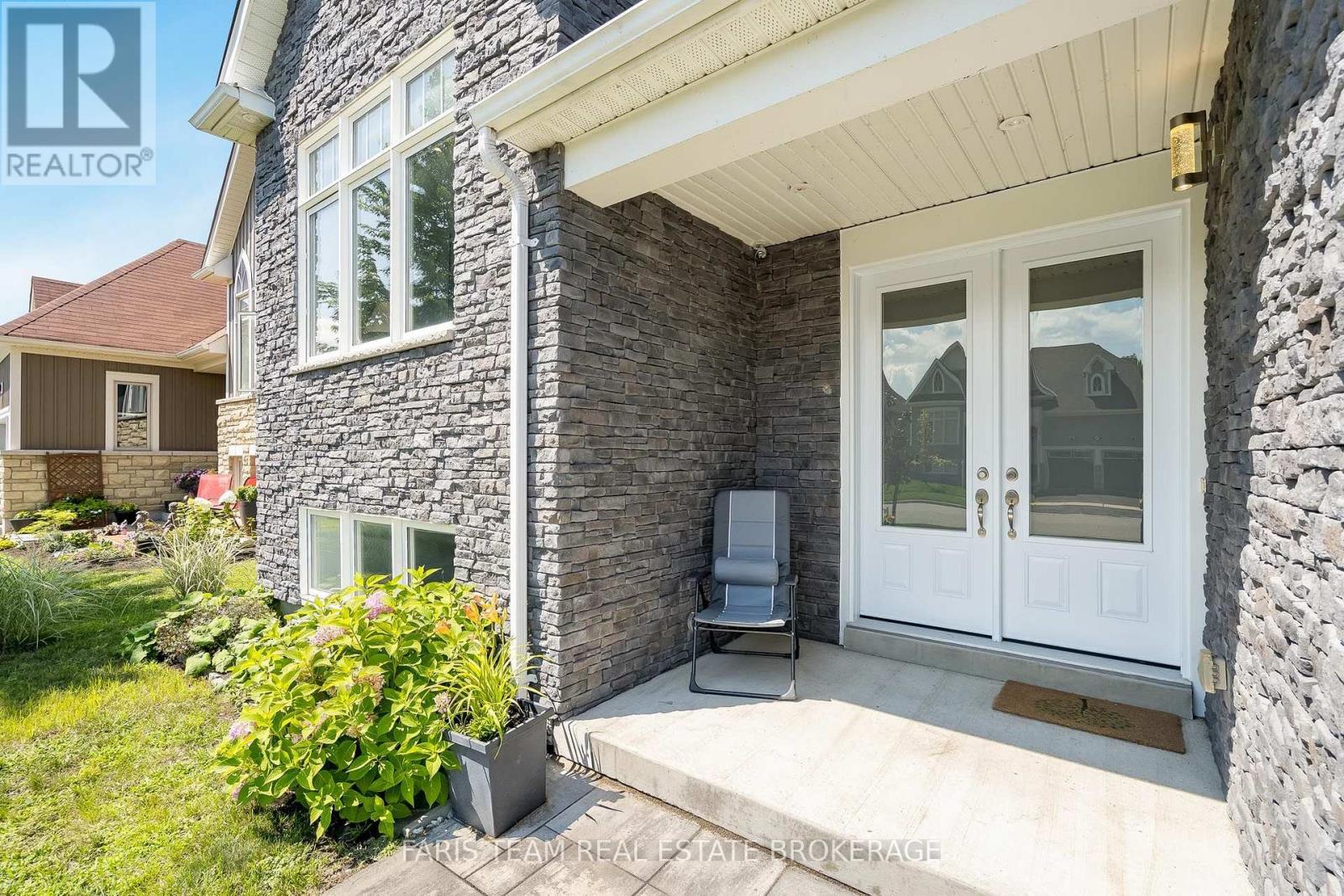 91 ALLEGRA DRIVE - Image 4