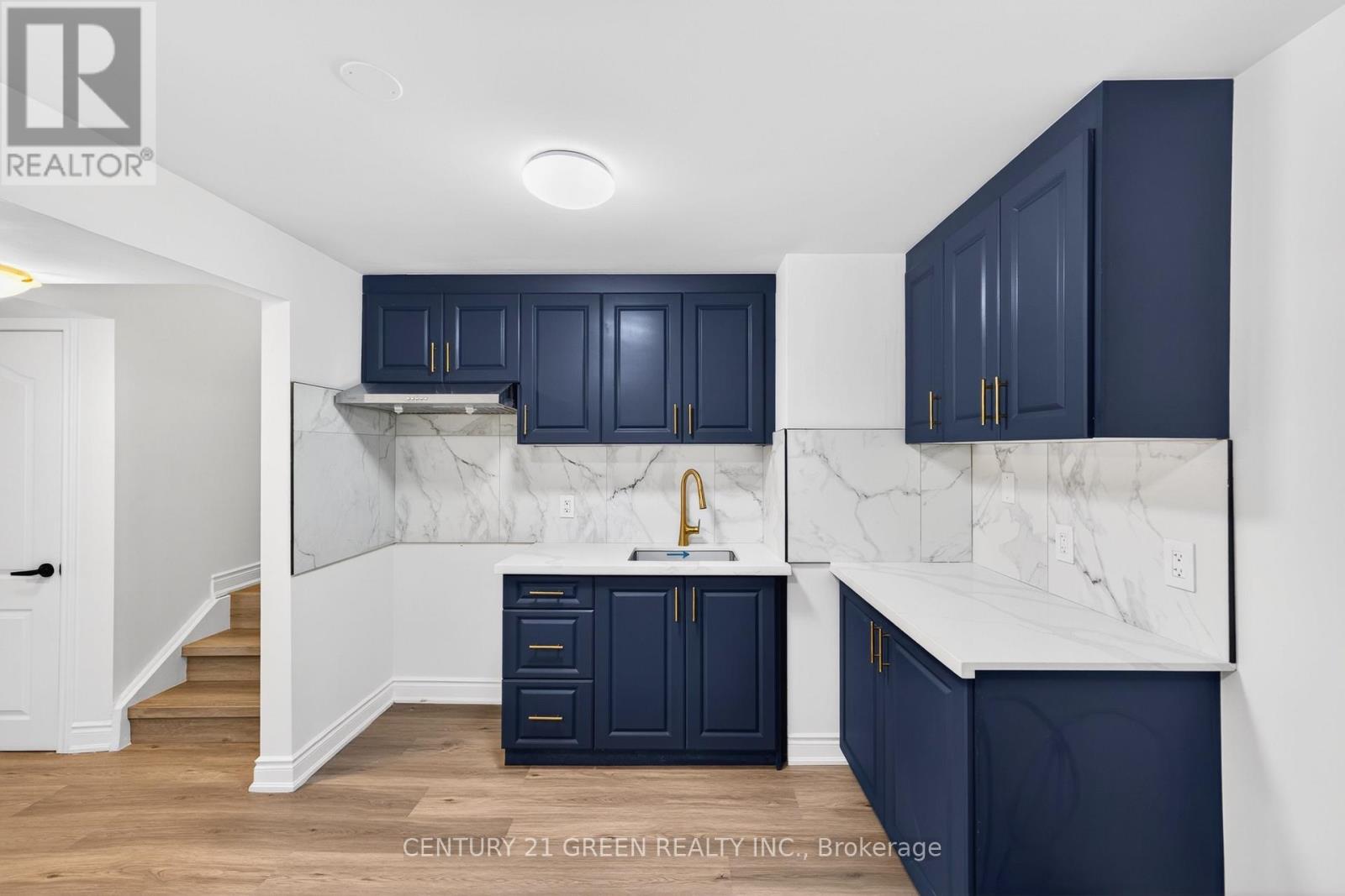 496 GEORGE RYAN AVENUE - Image 45