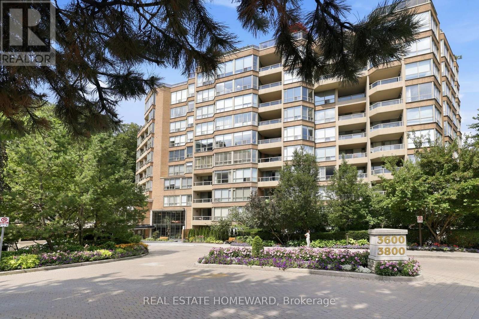 #108 3800 YONGE STREET - 25