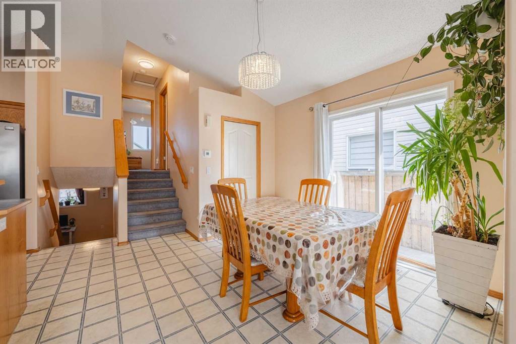 23 Tarington Way Northeast - Photo 6
