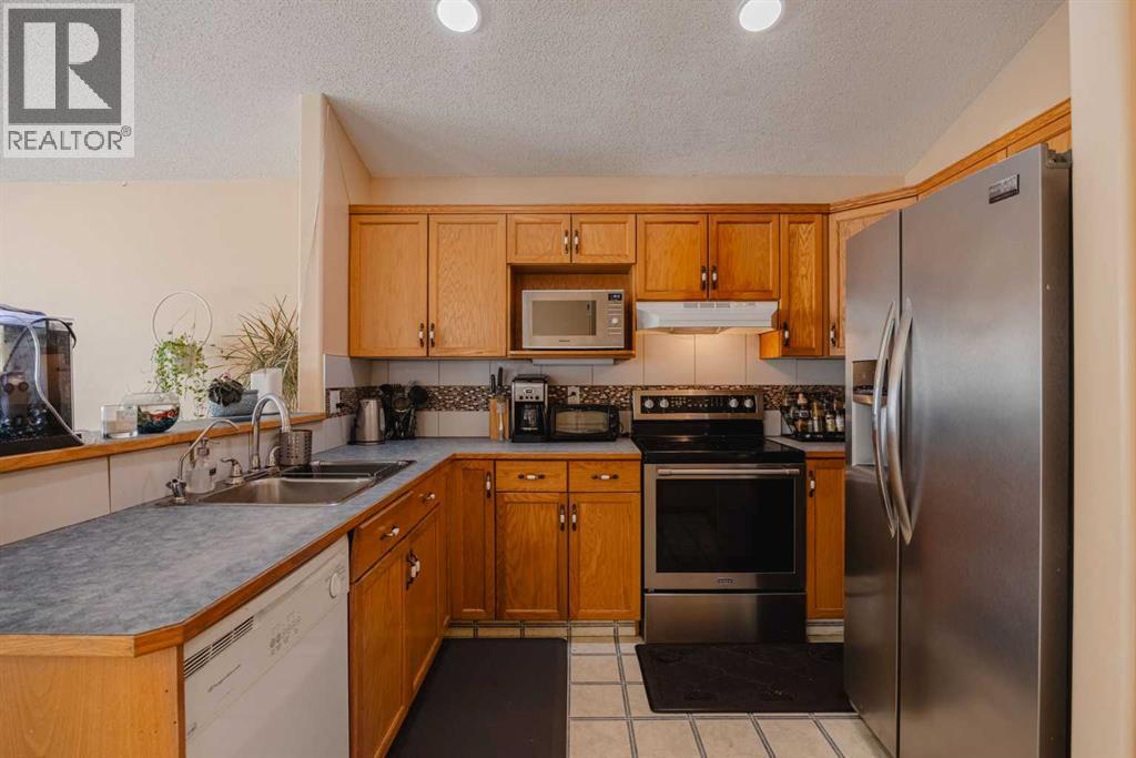 23 Tarington Way Northeast - Photo 8