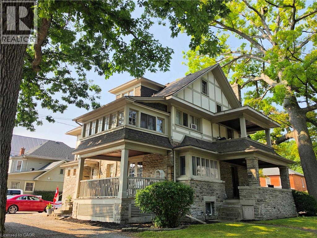 71 NORFOLK Street N - Image 3