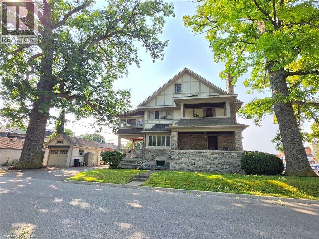 71 NORFOLK Street N - Image 4