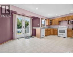 138 Athabasca Street W, Moose Jaw, SK S6H2B7 Photo 15