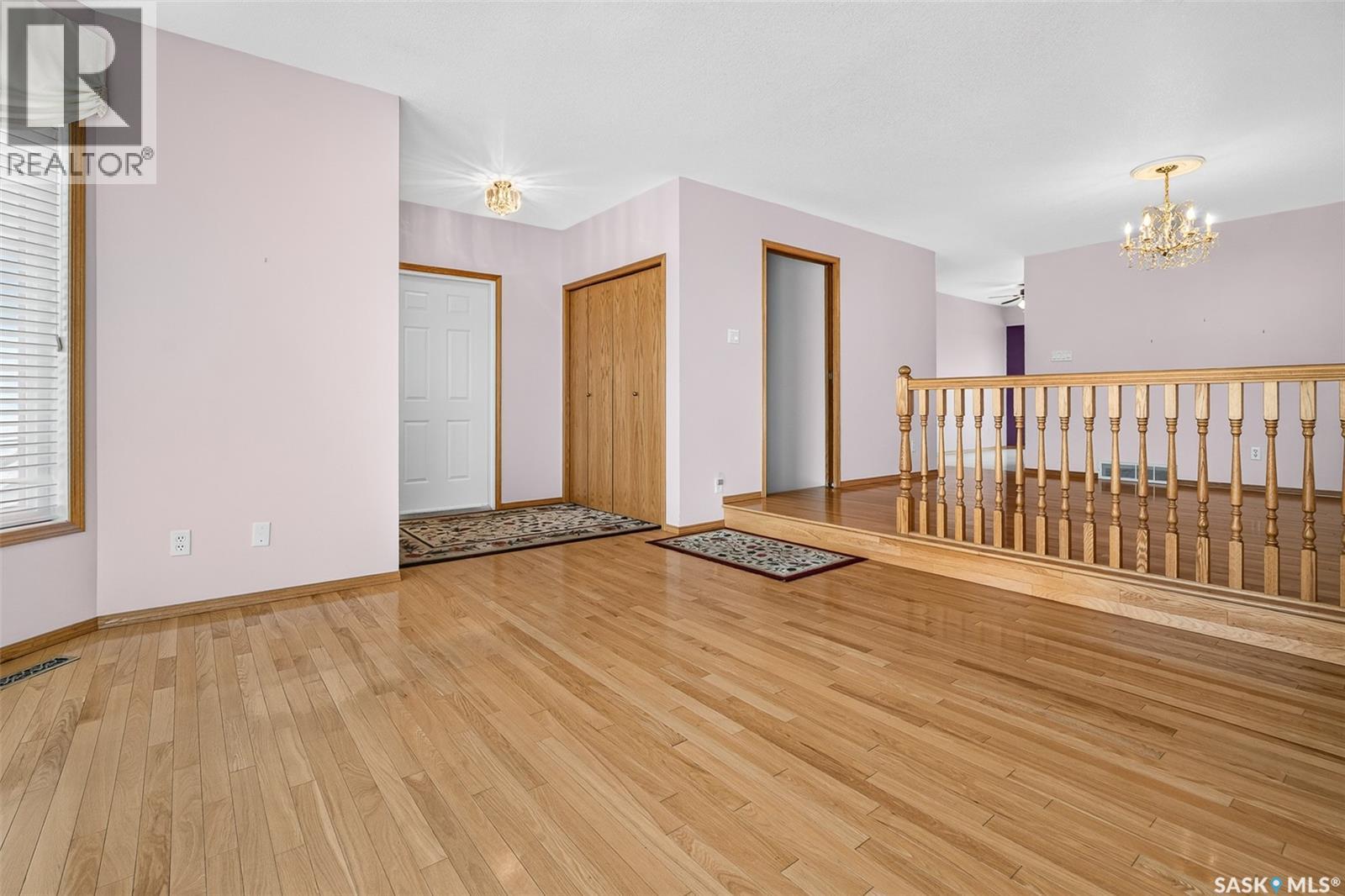 138 Athabasca STREET W - 8
