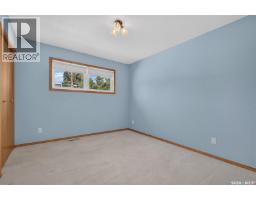 138 Athabasca Street W, Moose Jaw, SK S6H2B7 Photo 39
