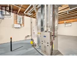 138 Athabasca Street W, Moose Jaw, SK S6H2B7 Photo 44