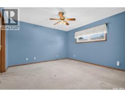 138 Athabasca Street W, Moose Jaw, SK S6H2B7 Photo 29