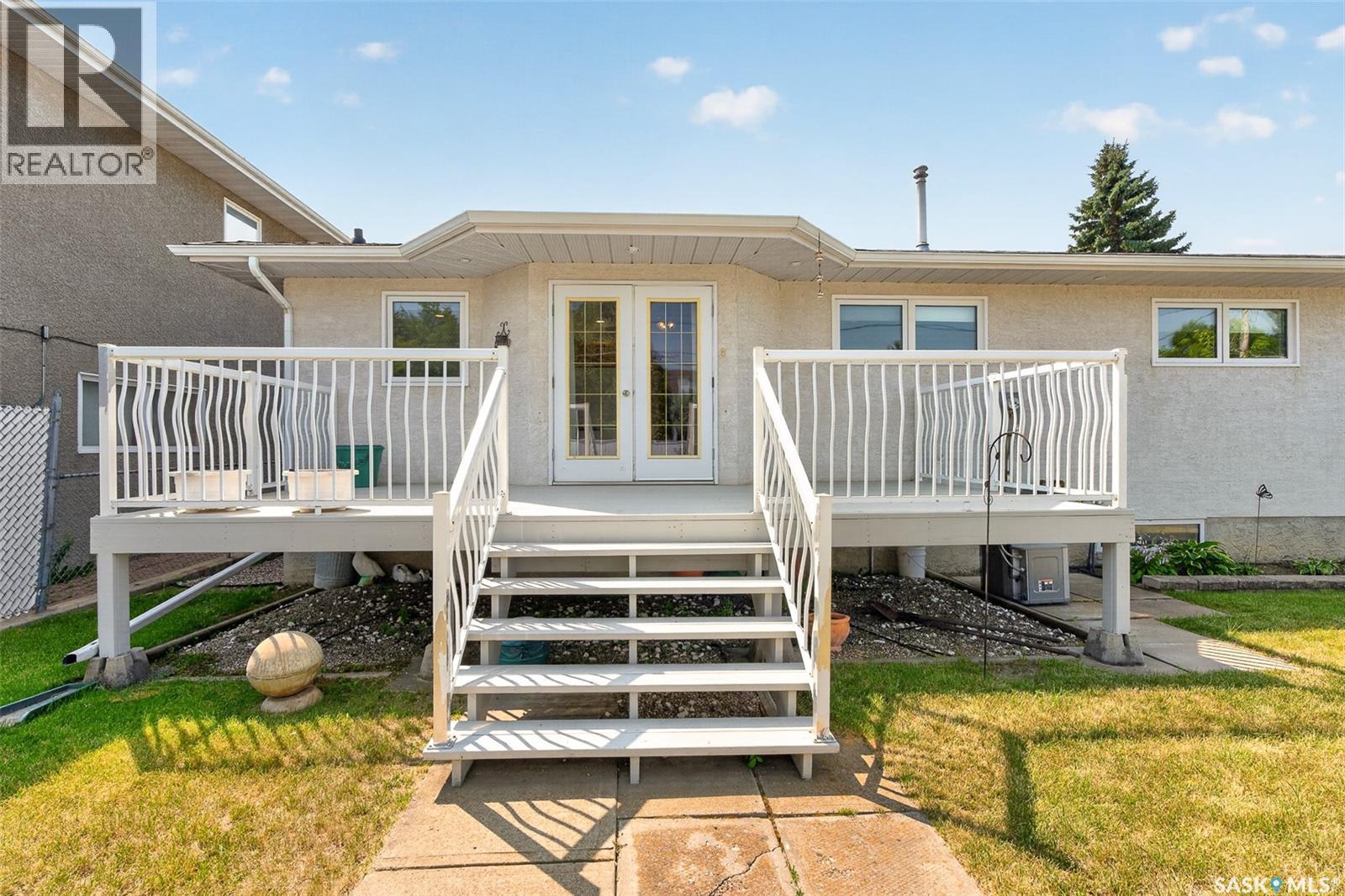 138 Athabasca STREET W - 59