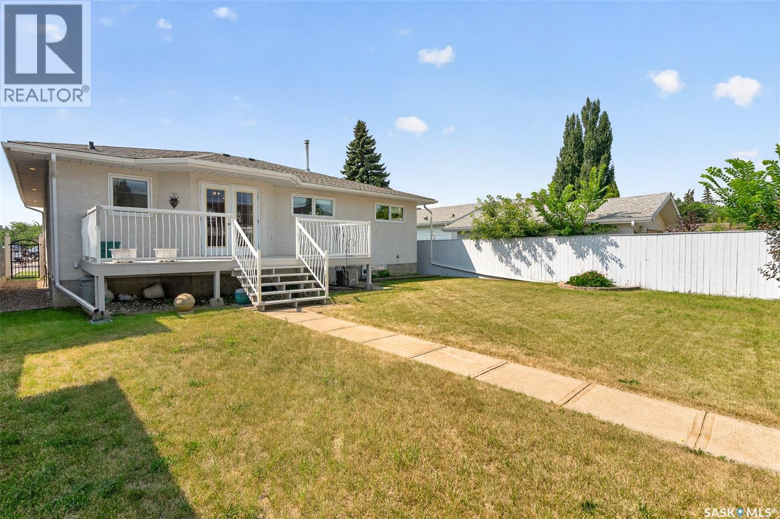 138 Athabasca STREET W - Image 61