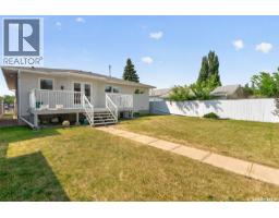 138 Athabasca Street W, Moose Jaw, SK S6H2B7 Photo 61