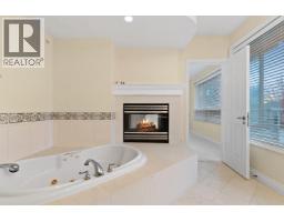 2189 Argyle Avenue, West Vancouver, BC V7V1A5 Photo 20
