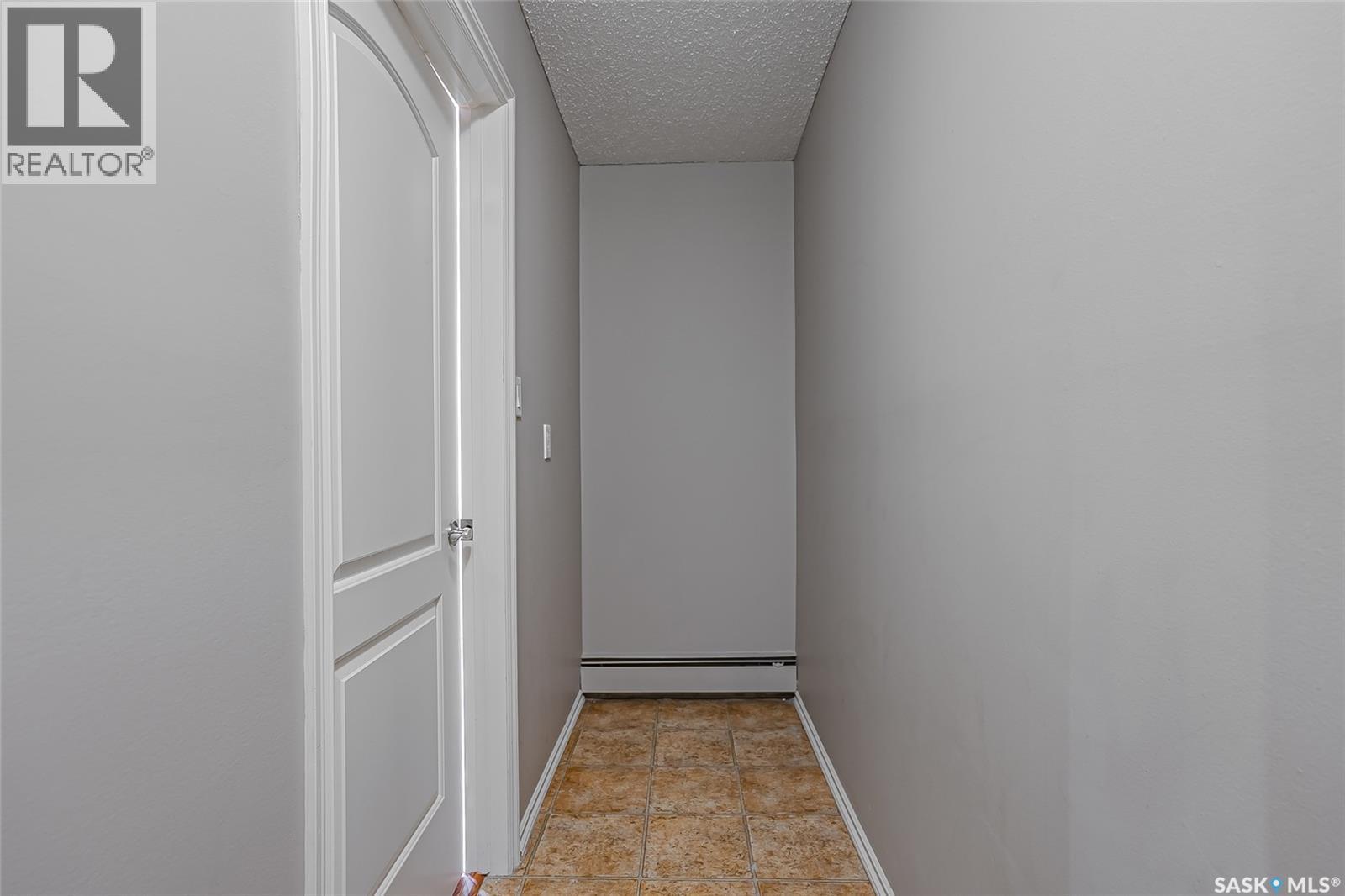 #306 1013 Lansdowne AVENUE - Image 18