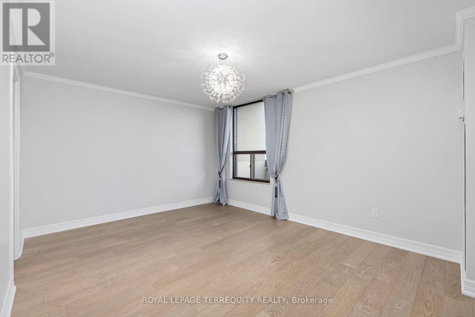 #1203 100 CANYON AVENUE - 20