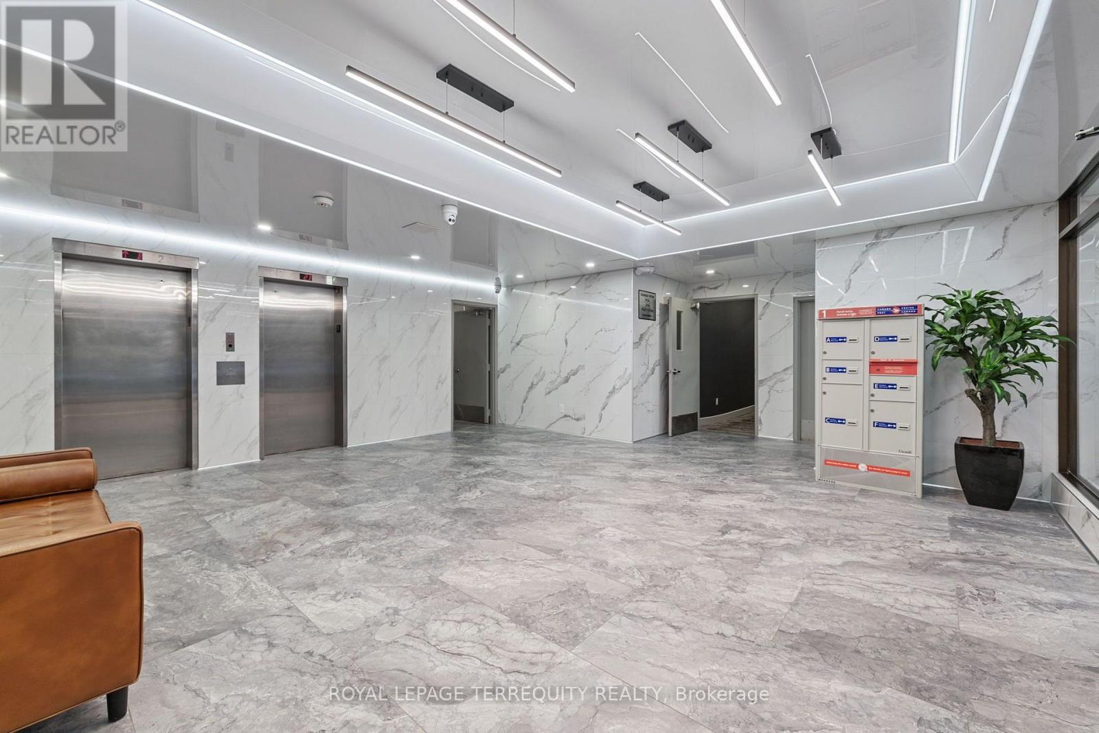 #1203 100 CANYON AVENUE - Image 30
