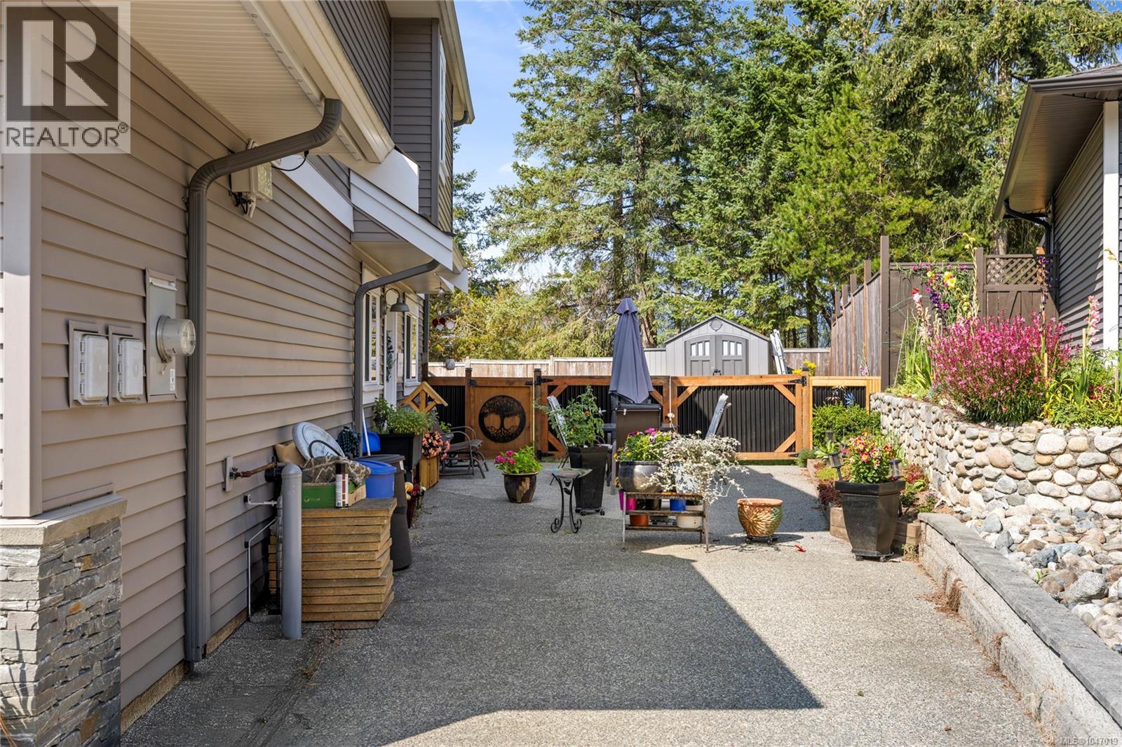 513 Martina Way - Image 41