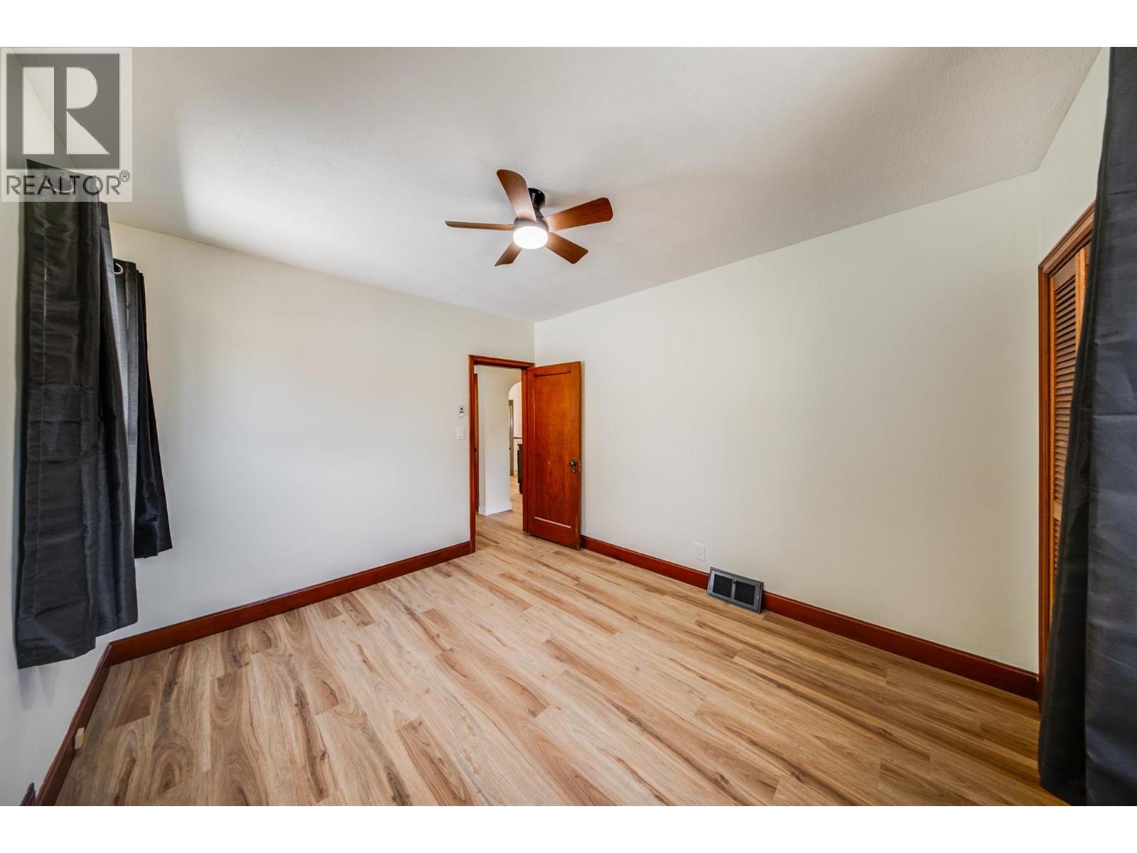 1110 Second Avenue - 16