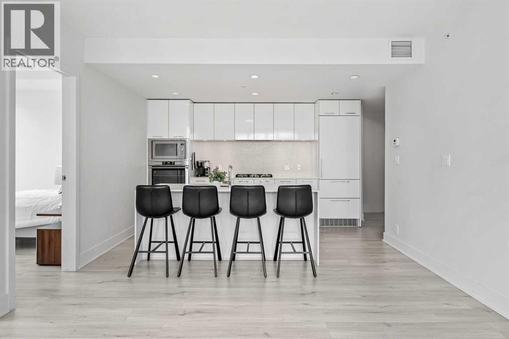 901 10 Avenue Southwest