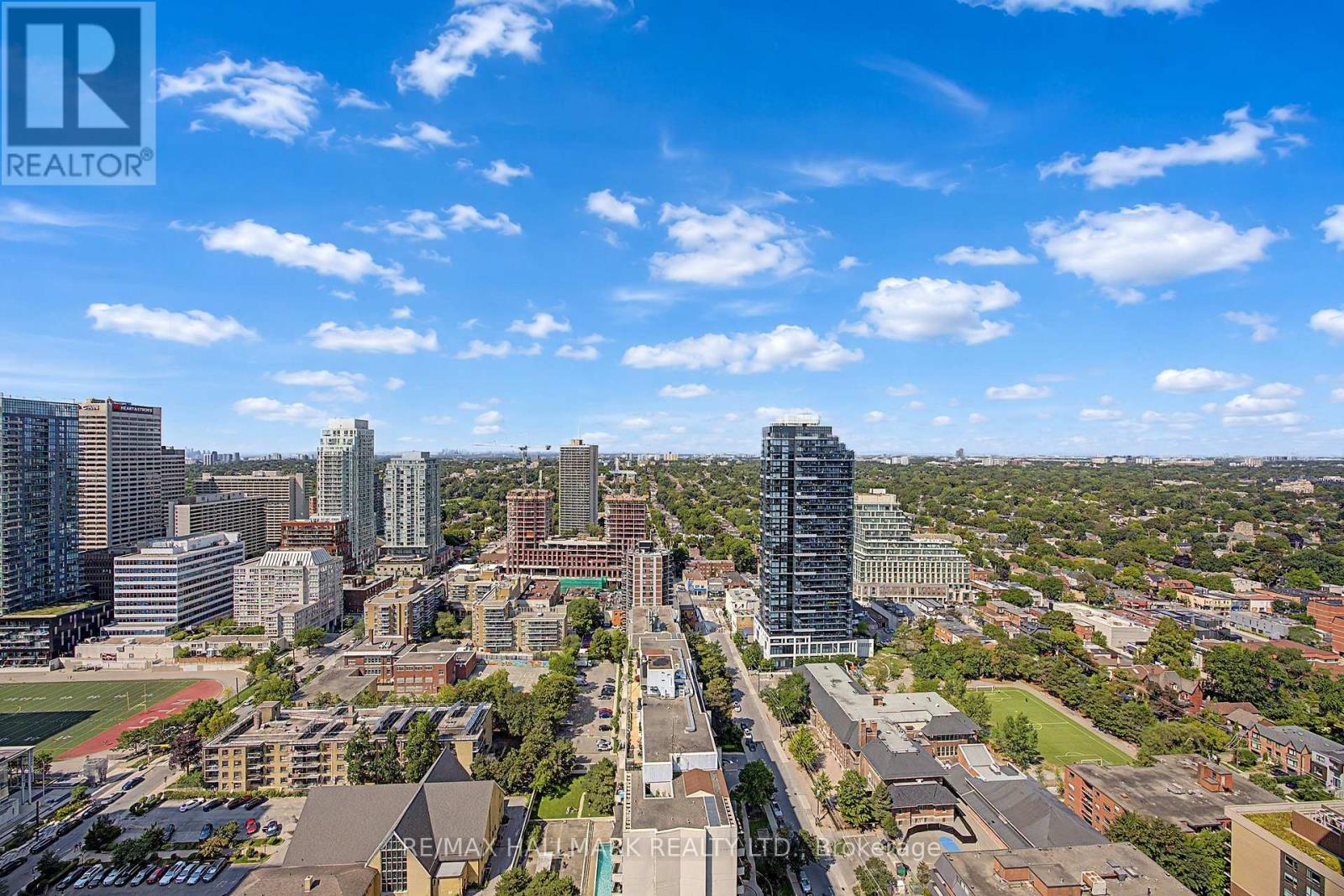 #PH15 101 ERSKINE AVENUE - Image 36