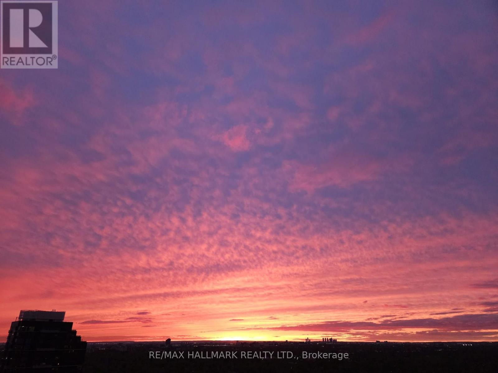 #PH15 101 ERSKINE AVENUE - Image 38