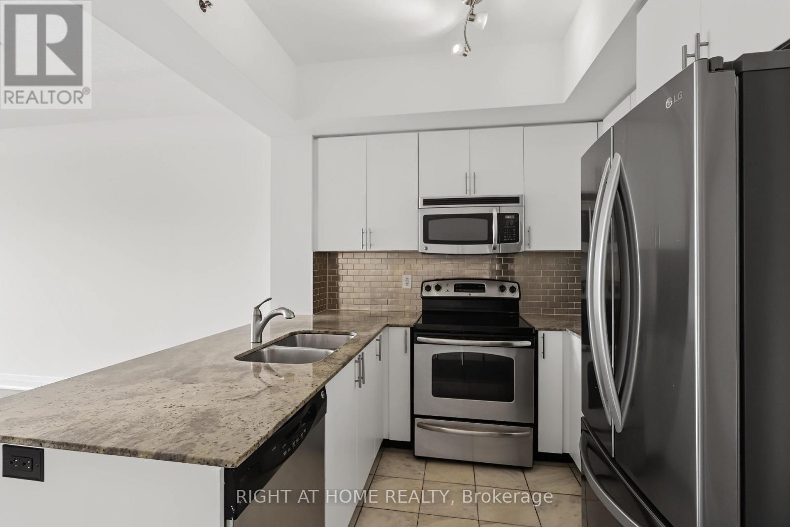 #1108 520 STEELS AVENUE W - Image 15