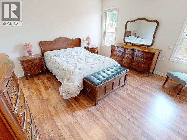 7304 GLACIER STREET - 14