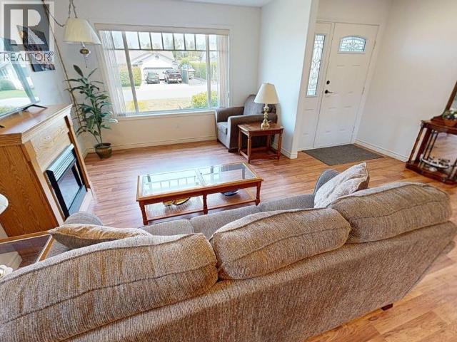 7304 GLACIER STREET - 7
